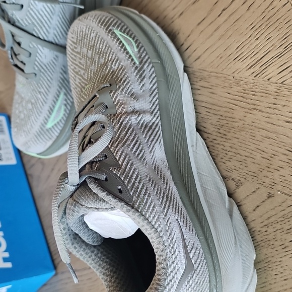 Hoka Gray and Green Running Shoes Size 8 Used - Picture 7 of 9